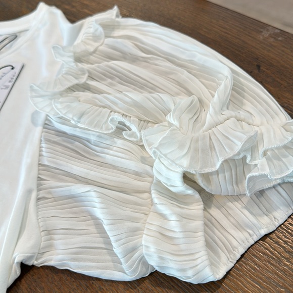 Elie Tahari Pleated Sleeve Top. Size L - Picture 6 of 10